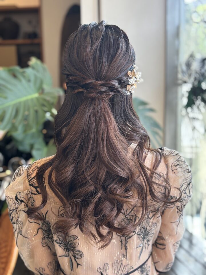 ロングのハーフアップの画像