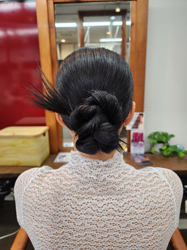 ヘアセット　パーティーヘア　韓国　カチモリ