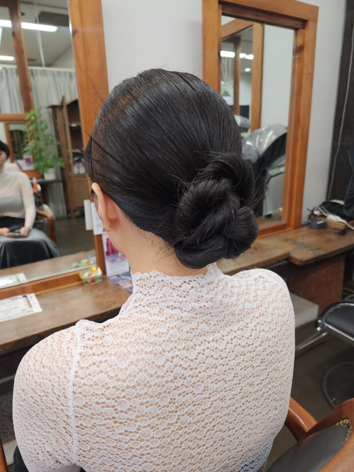 ヘアセット　パーティーヘア　韓国　カチモリ