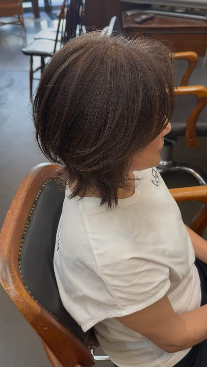 50代　髪型　ヘアスタイル　結べるくらい