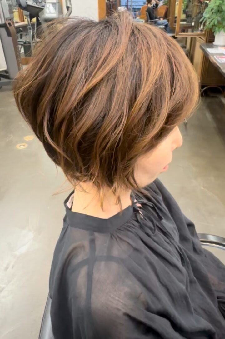 50代　髪型　ショート　