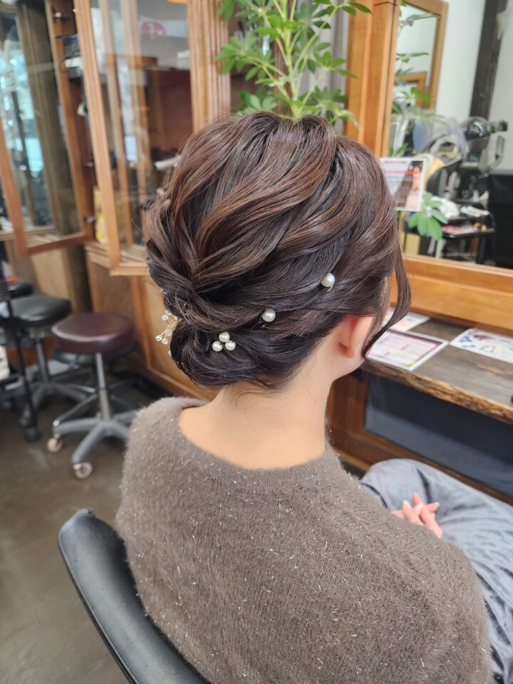 ヘアセット　お呼ばれヘア　ヘアアレンジ