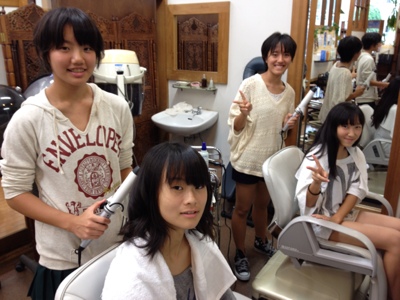 用賀・桜新町の美容室BELLブログ　コテ巻き体験！